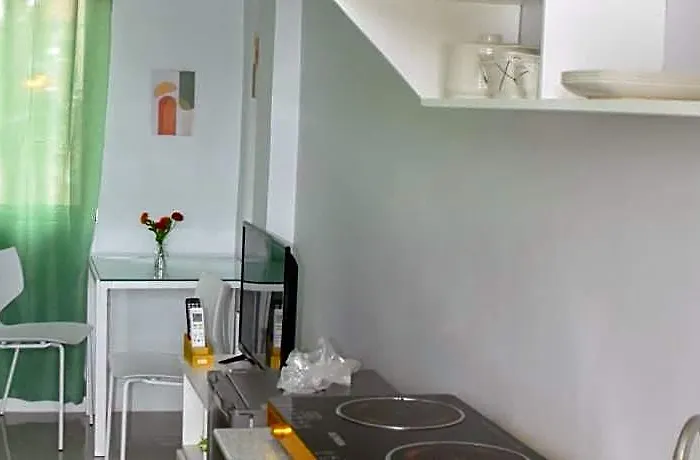 Hotel Ll Apartelle 4*